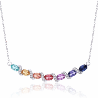 Mặt dây chuyền đá quý Moissanite hình bầu dục được nuôi cấy trong phòng thí nghiệm.
