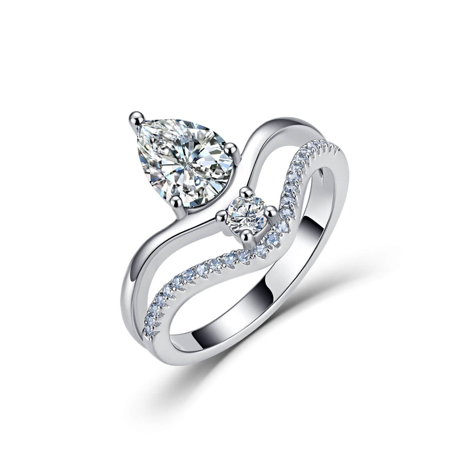 Doppelband-Moissanit-Toi-et-Moi-Ring im Birnenschliff Doppelband-Moissanit-Toi-et-Moi-Ring im Birnenschliff