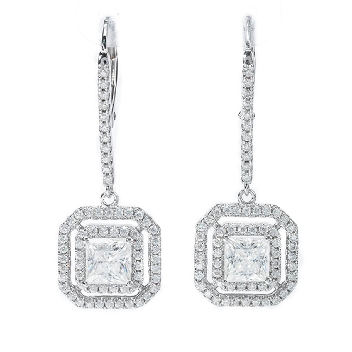 Orecchini a cerchio con moissanite taglio princess e pavé completo Orecchini a cerchio con moissanite taglio princess e pavé completo