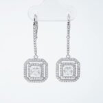 Princess cut full pave moissanite hoop earrings 2 Orecchini a cerchio con moissanite taglio princess e pavé completo