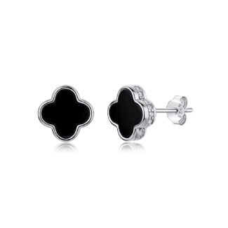 Runde Ohrstecker aus schwarzem Onyx und Moissanit mit Kleeblatt-Moissanit-Verzierung
