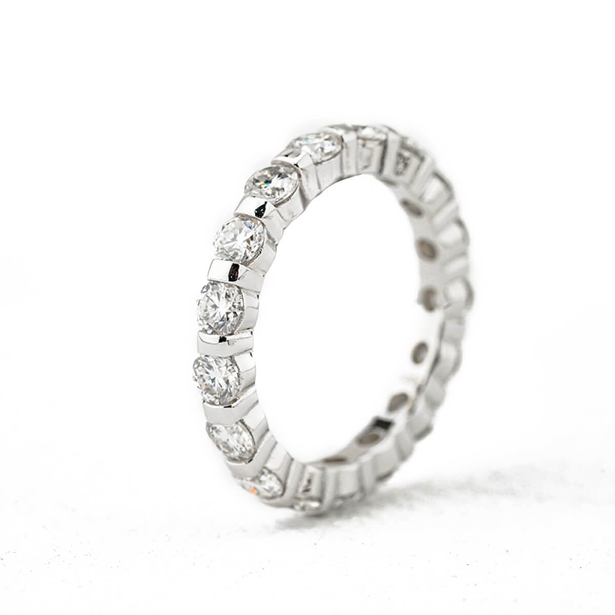 Round cut Moissanite eternity ring