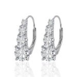 Round cut four Moissanite hoop earrings 1 Boucles d'oreilles créoles en moissanite taille ronde à quatre branches