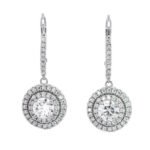 Round cut full pave moissanite hoop earrings 1 Orecchini a cerchio con moissanite a taglio rotondo e pavé completo