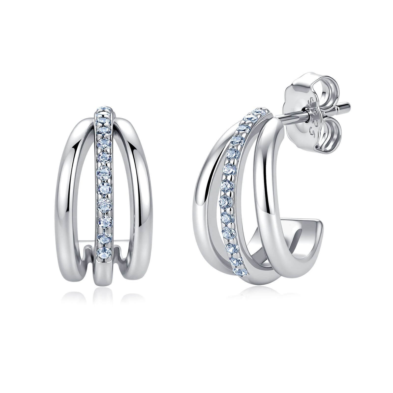 Orecchini a lobo rotondi a doppio cerchio cavo a forma di C con moissanite Orecchini a lobo rotondi a doppio cerchio cavo a forma di C con moissanite