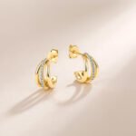 Round double hoop hollow c-shaped moissanite earrings stud 5 Orecchini a lobo rotondi a doppio cerchio cavo a forma di C con moissanite