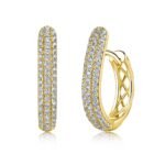 U-shaped three rows of round moissanite hoop earrings 2 Серьги-кольца U-образной формы, состоящие из трех рядов круглых муассанитов.