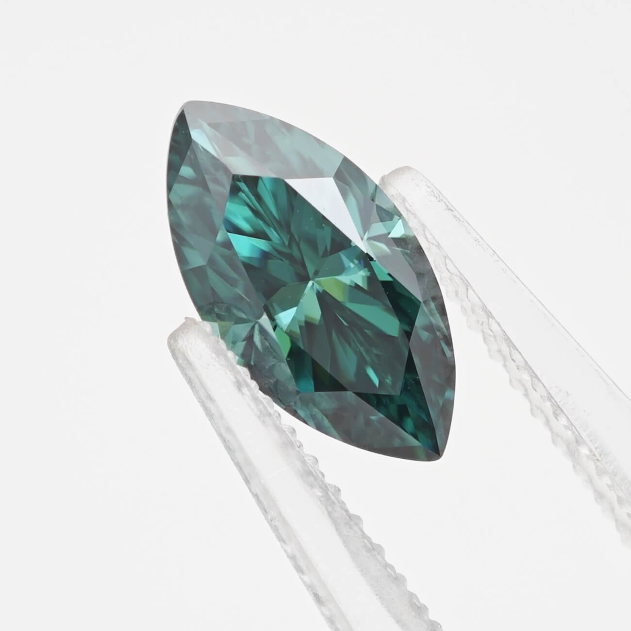 marquise cut green Moissanite 01 marquise cut green Moissanite 01