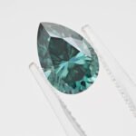 pear cut green Moissanite 01
