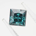 Princess cut green Moissanite 2 princess cut green Moissanite 01