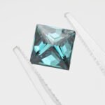Princess cut green Moissanite 3 princess cut green Moissanite 02