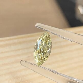 Kim cương nhân tạo màu vàng đậm, cắt hình marquise, 1,05 carat