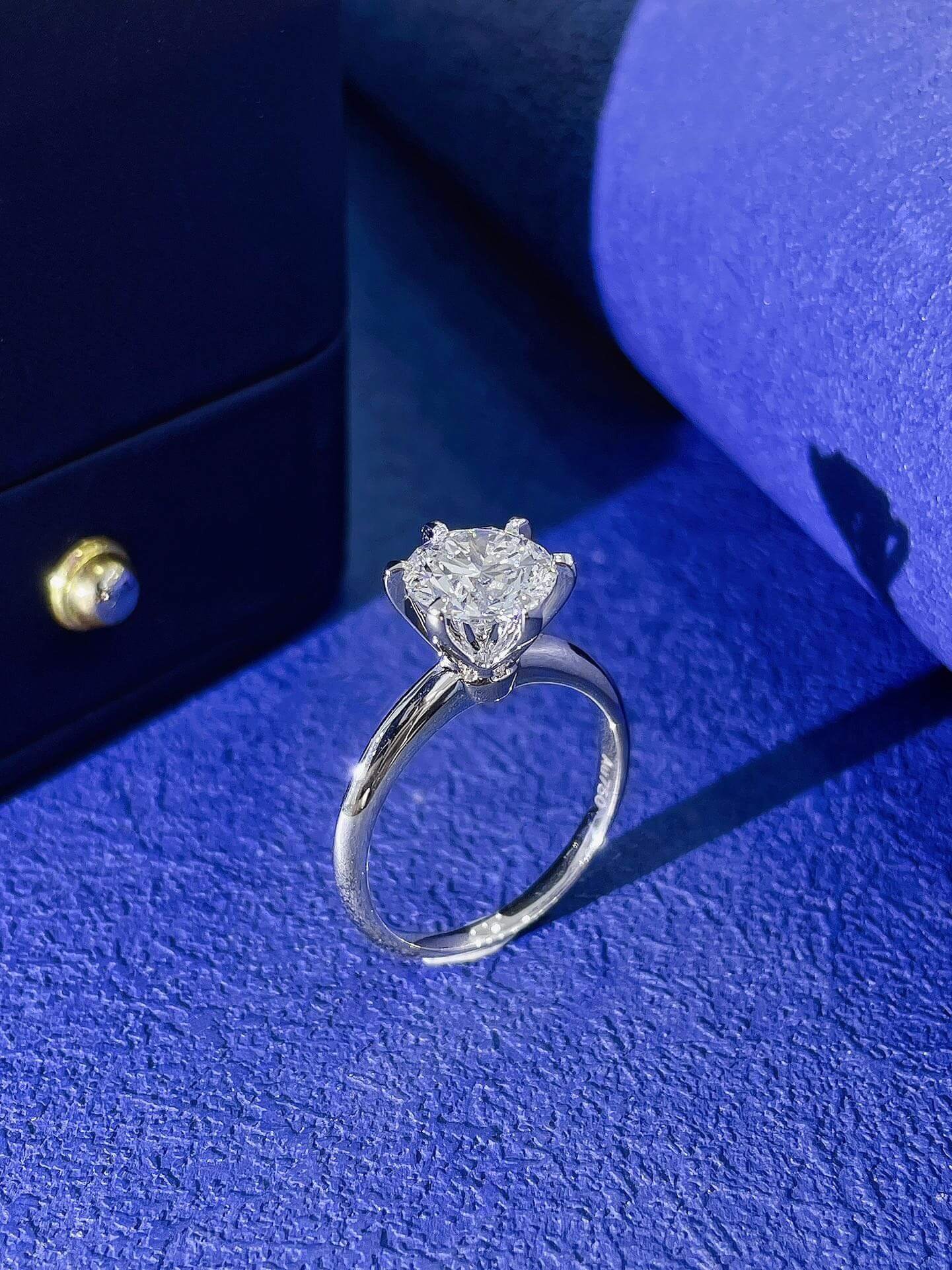 6 prongs round cut lab grown diamond engagement ring 6 prongs round cut lab grown diamond engagement ring