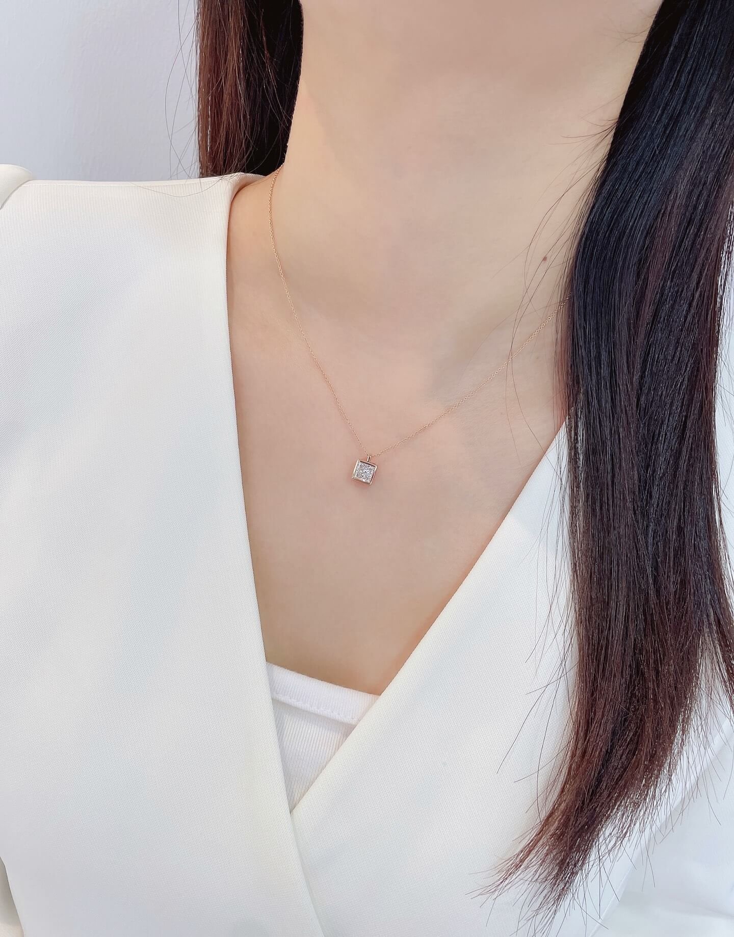 Bezel setting princess cut lab grown diamond pendant necklace