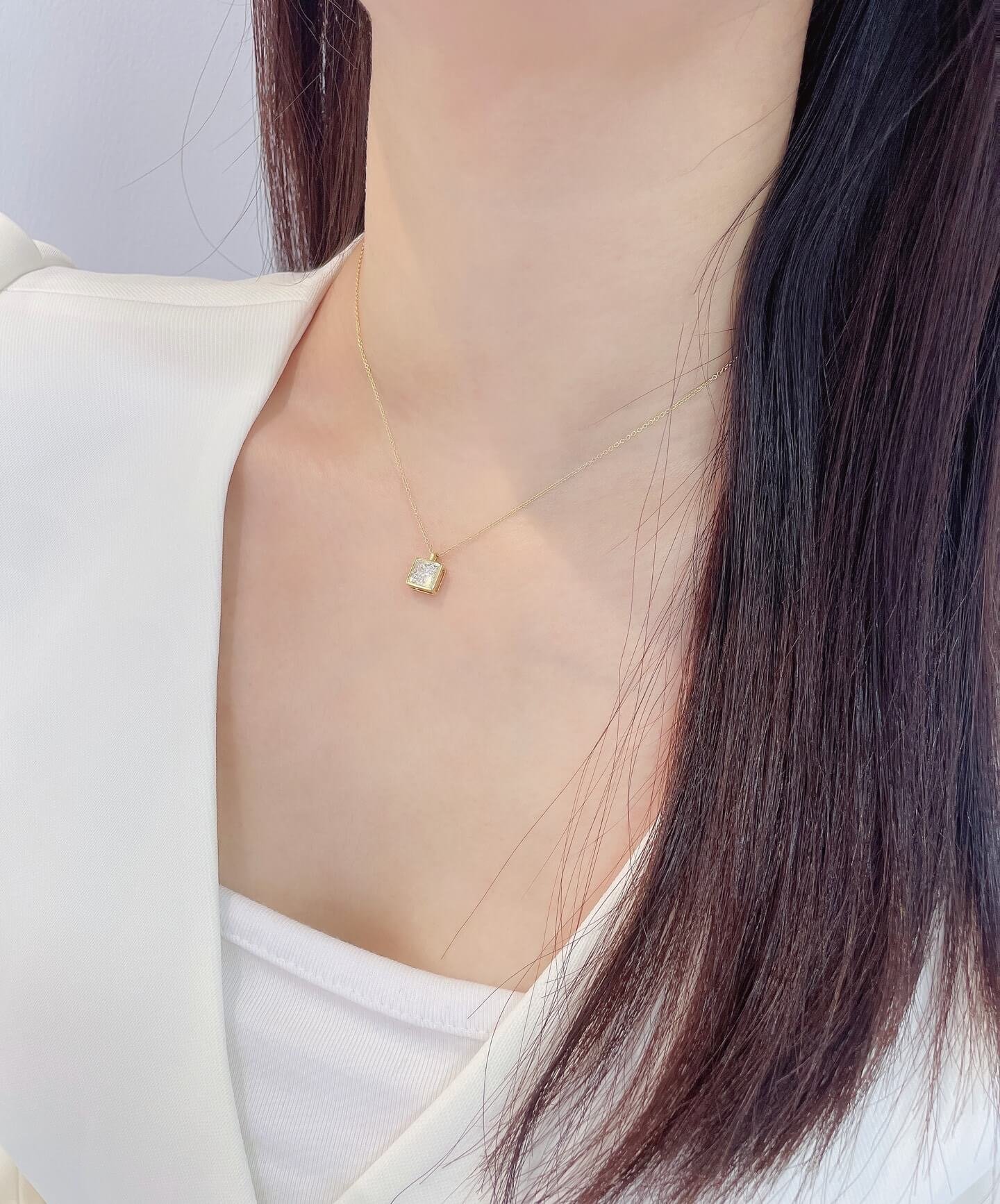 Bezel setting princess cut lab grown diamond pendant necklace