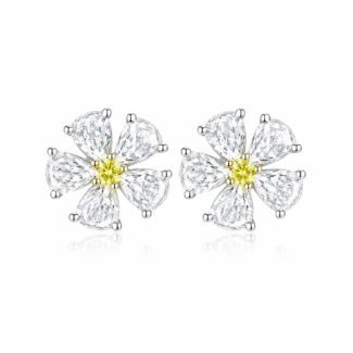 Brincos de pino com design de flor, diamante amarelo cultivado em laboratório com lapidação redonda e design de flor.