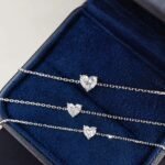 Heart cut lab grown diamond bracelet 5 Hartvormige, in het laboratorium gekweekte diamanten armband