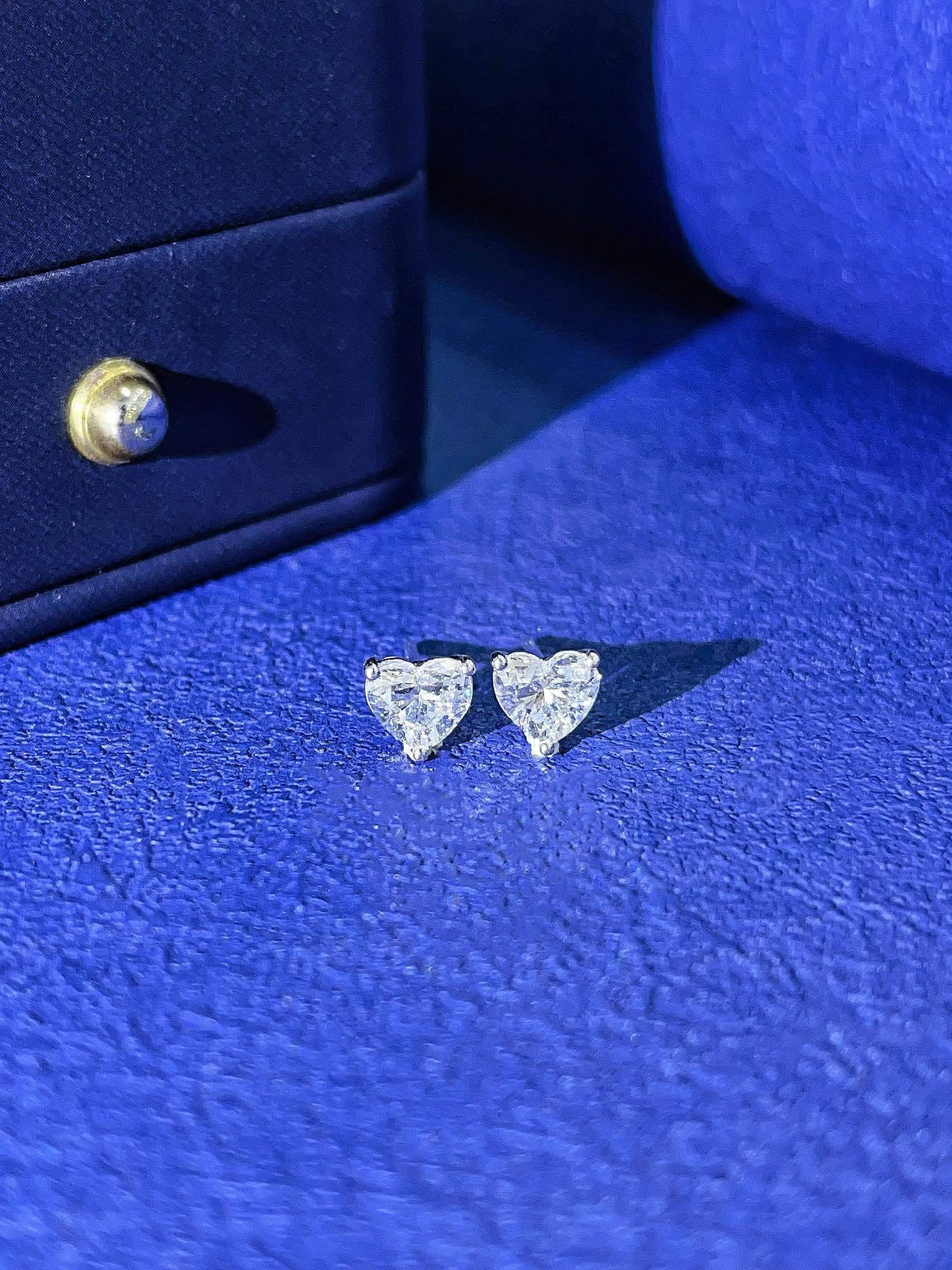 Heart cut lab grown diamond earrings stud