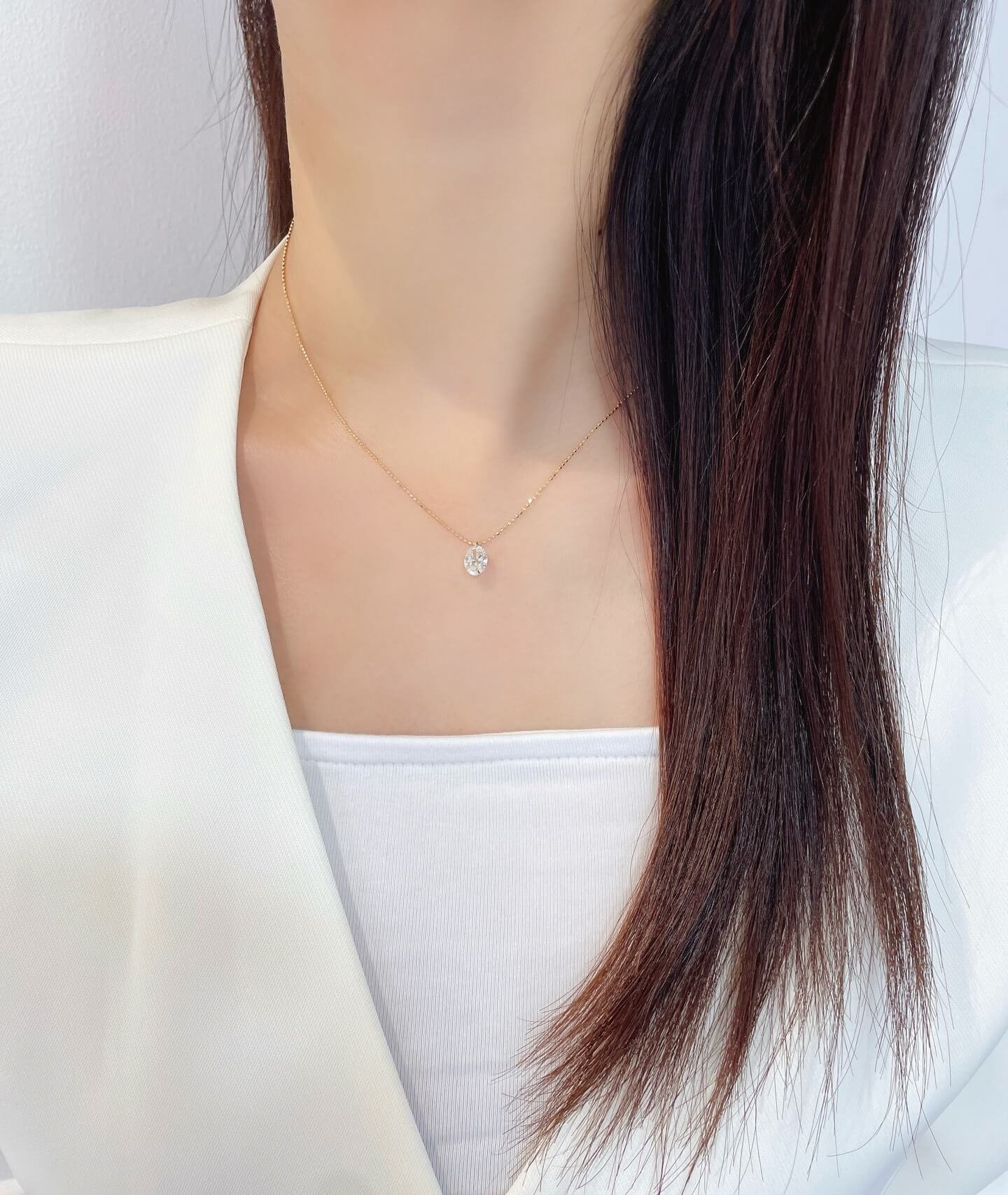 Oval cut lab grown diamond pendant necklace