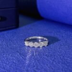 Кольцо с бриллиантом круглой огранки, выращенным в лаборатории, 2 Кольцо с бриллиантом круглой огранки, выращенным в лаборатории, 04