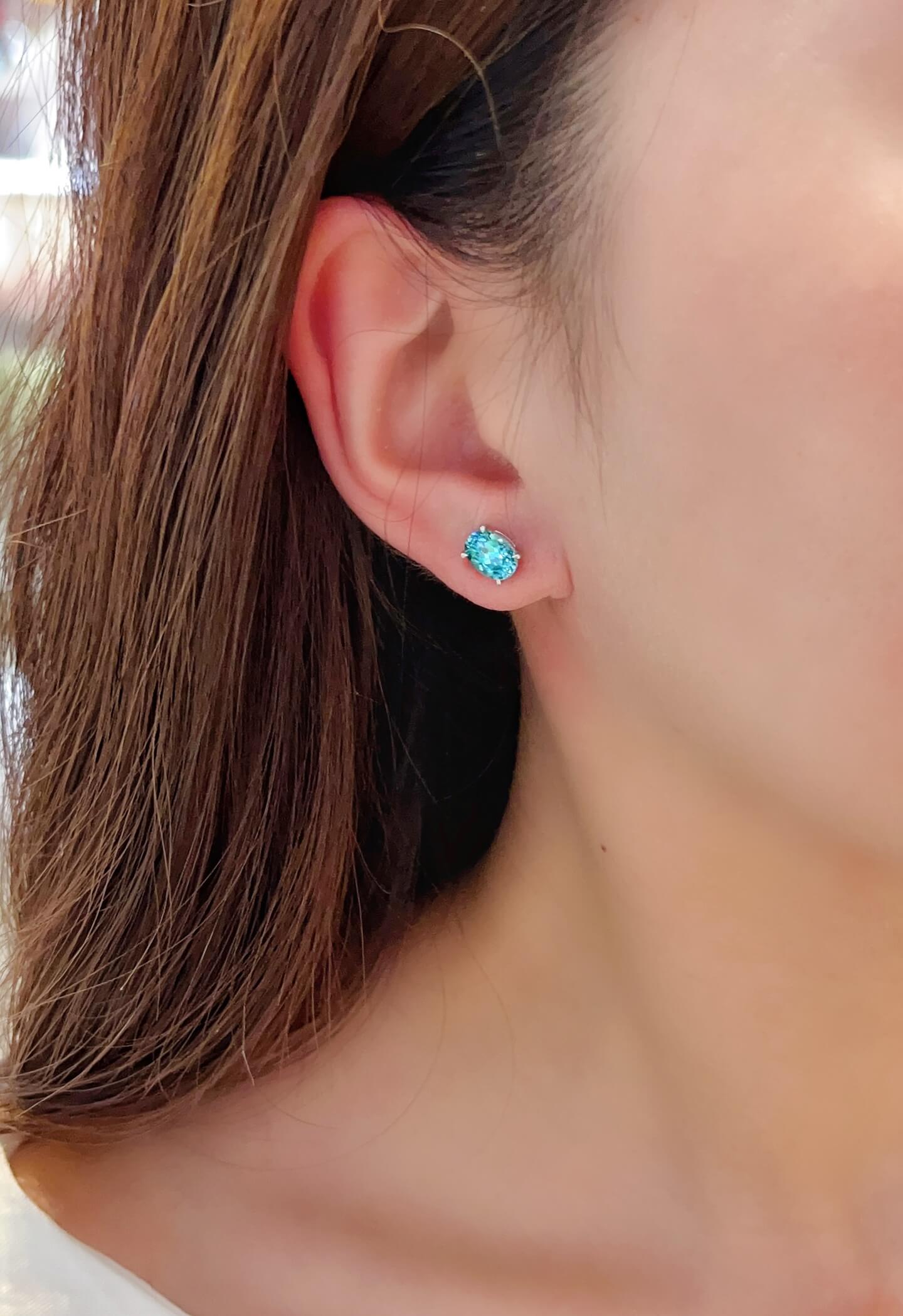 4 prongs oval cut lab grown Paraiba earrings stud 4 prongs oval cut lab grown Paraiba earrings stud