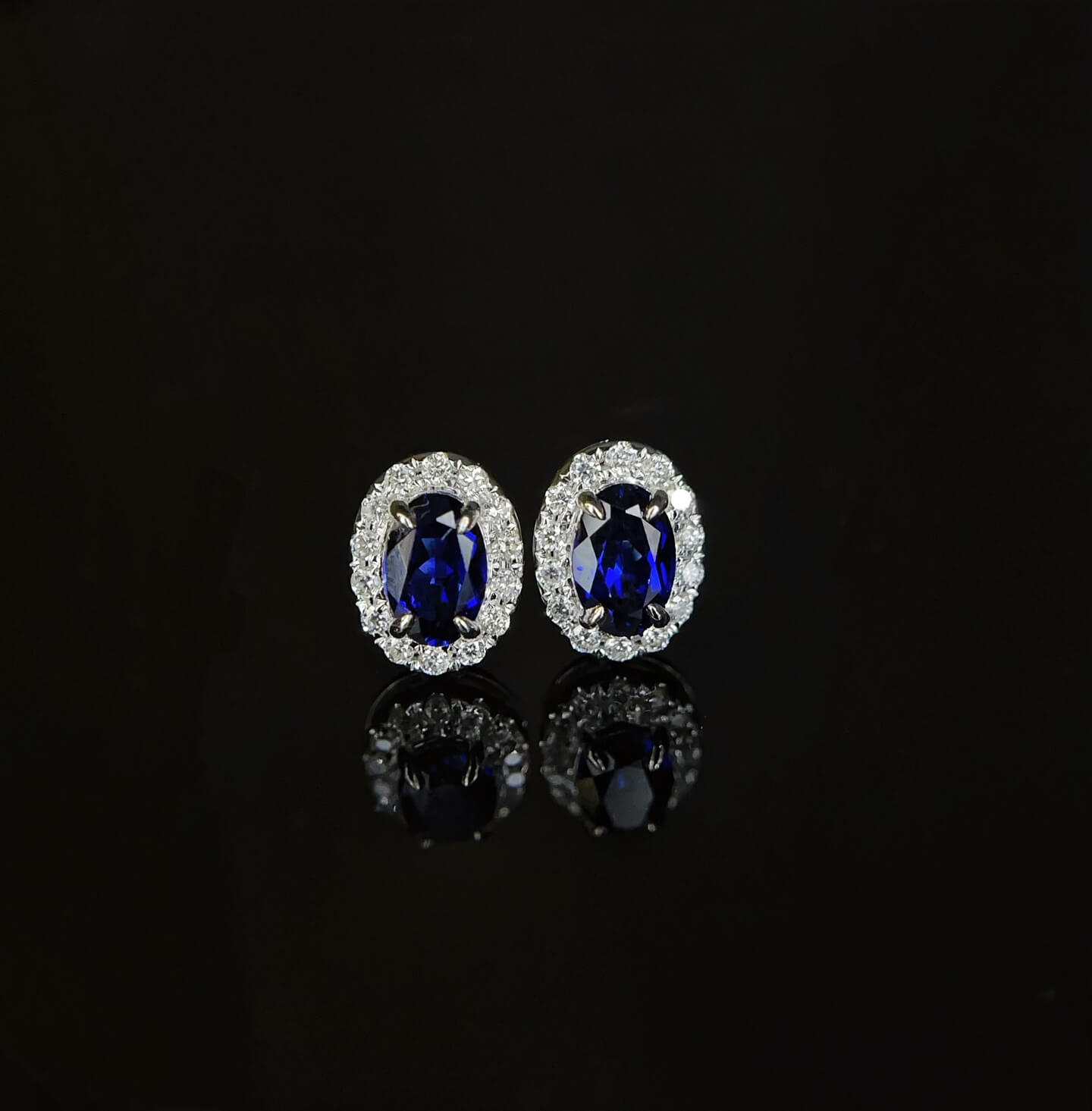 Halo setting oval cut lab grown sapphire earrings stud 04