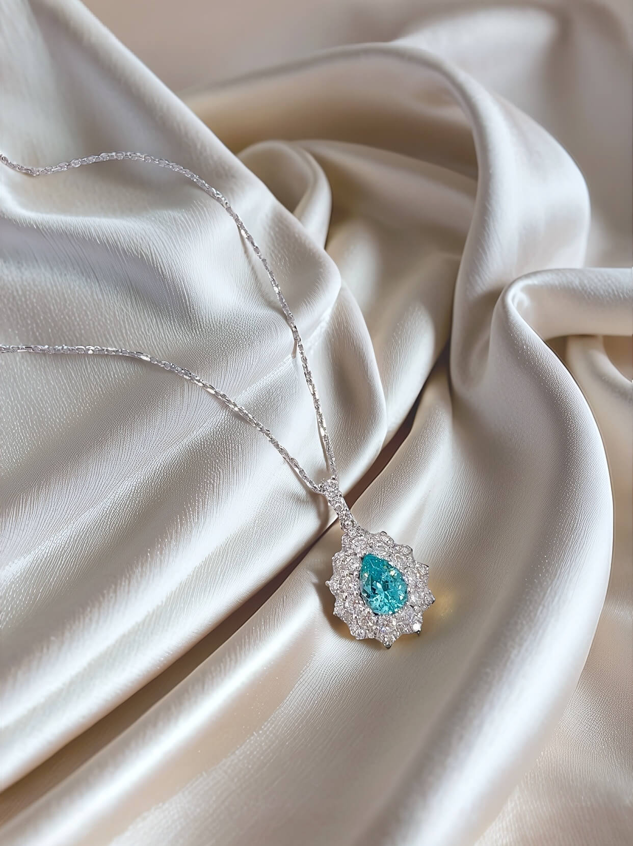 Halo setting pear cut lab grown paraiba pendant necklace 03