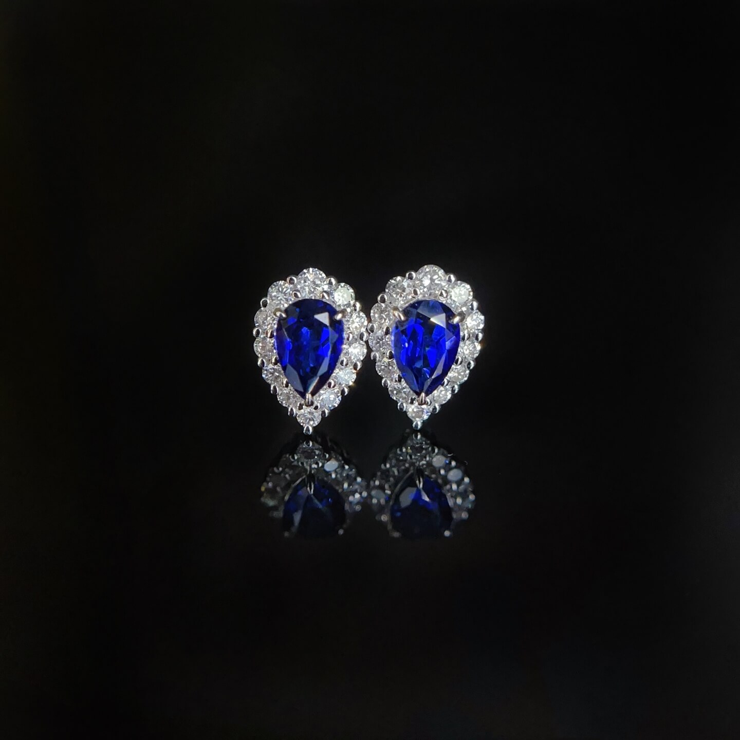 Halo setting pear cut lab grown sapphire earrings stud Halo setting pear cut lab grown sapphire earrings stud