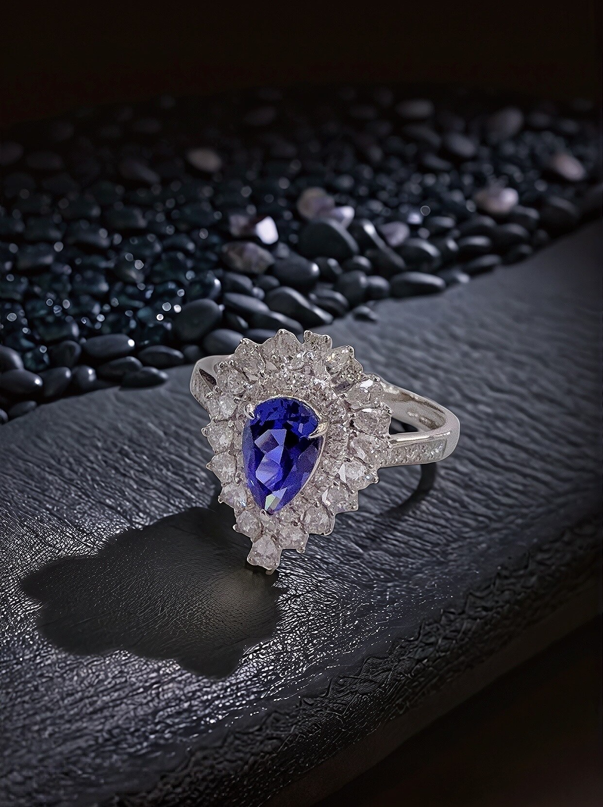 Halo setting pear cut lab grown sapphire engagement ring 01 Halo setting pear cut lab grown sapphire engagement ring 01