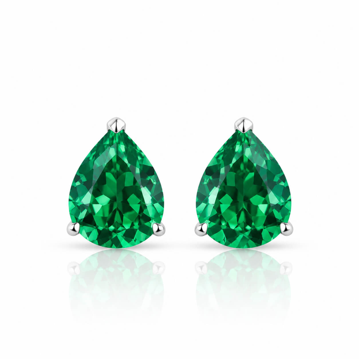 Pear cut lab grown emerald earrings stud Pear cut lab grown emerald earrings stud