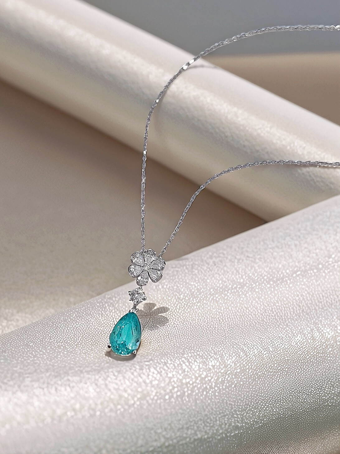 Snowflower design pear cut lab grown paraiba pendant necklace Snowflower design pear cut lab grown paraiba pendant necklace